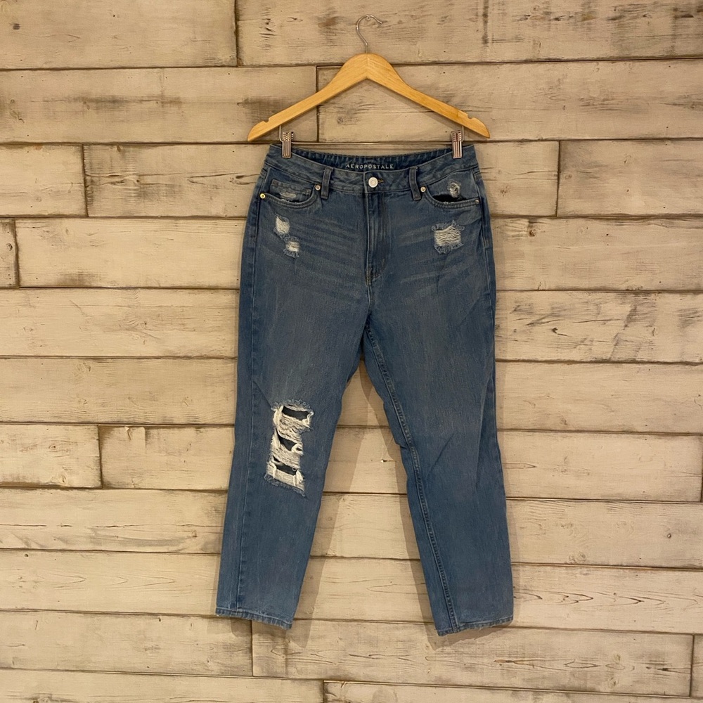 Aeropostle Mom Jeans. Size 8